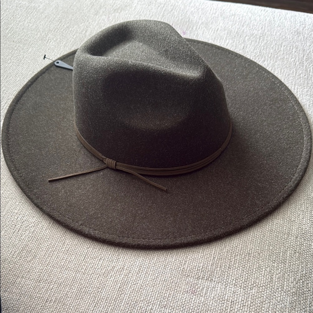Sonoma Olive and Brown Hat